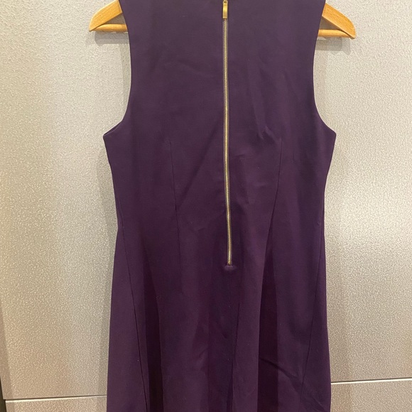 Purple sleeveless dress, horsebit details in middle. Size L fits a M - Picture 2 of 5